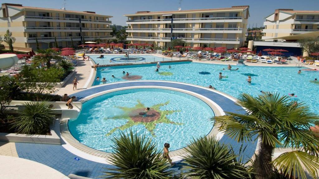 Villaggio Planetarium Resort Bibione Bagian luar foto