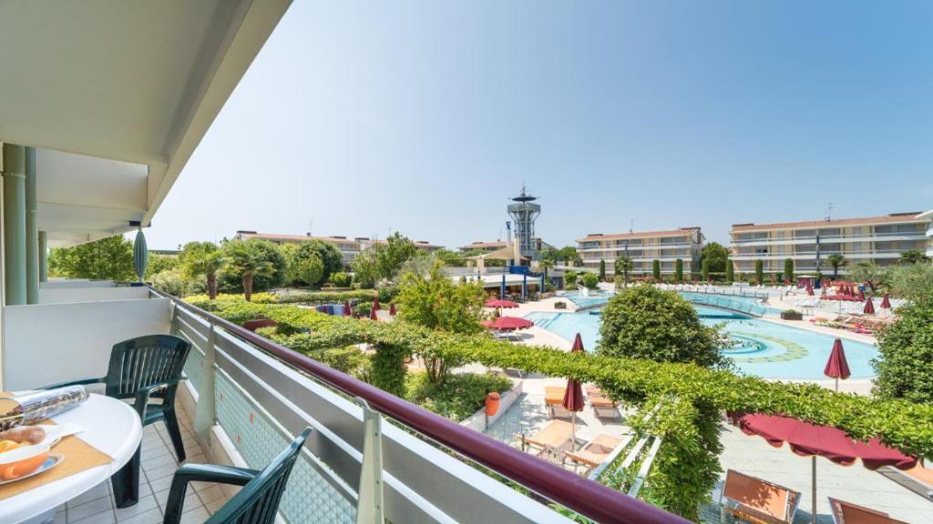 Villaggio Planetarium Resort Bibione Bagian luar foto