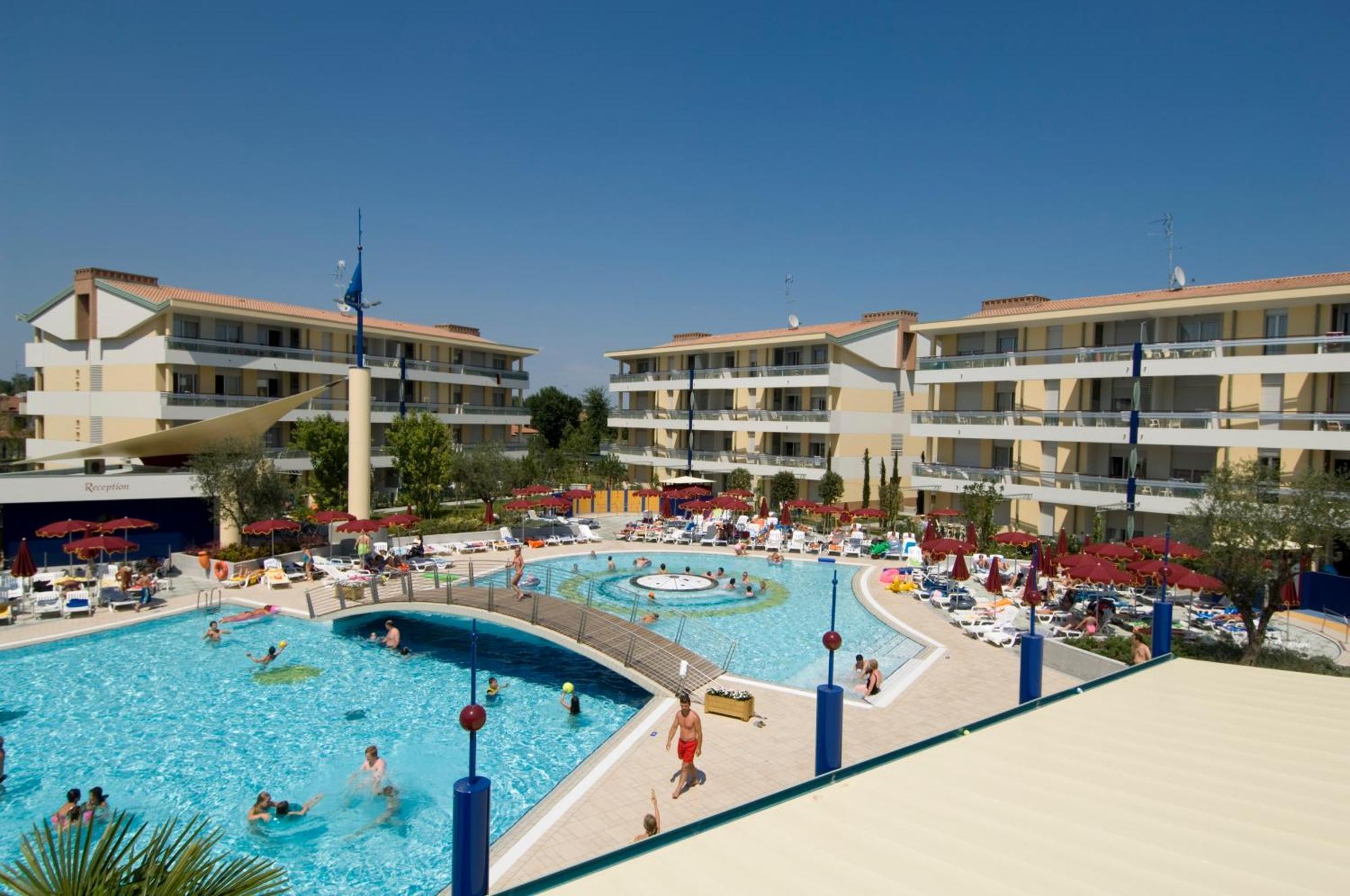Villaggio Planetarium Resort Bibione Bagian luar foto